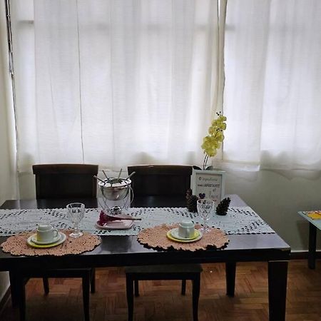 Apartamento No Centro De Нова-Фрибурго Екстериор снимка